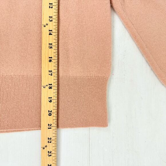 J.Crew Cashmere Sweater Women S Classic Fit Crewneck Pale Guava Quiet Luxury - Picture 14 of 16